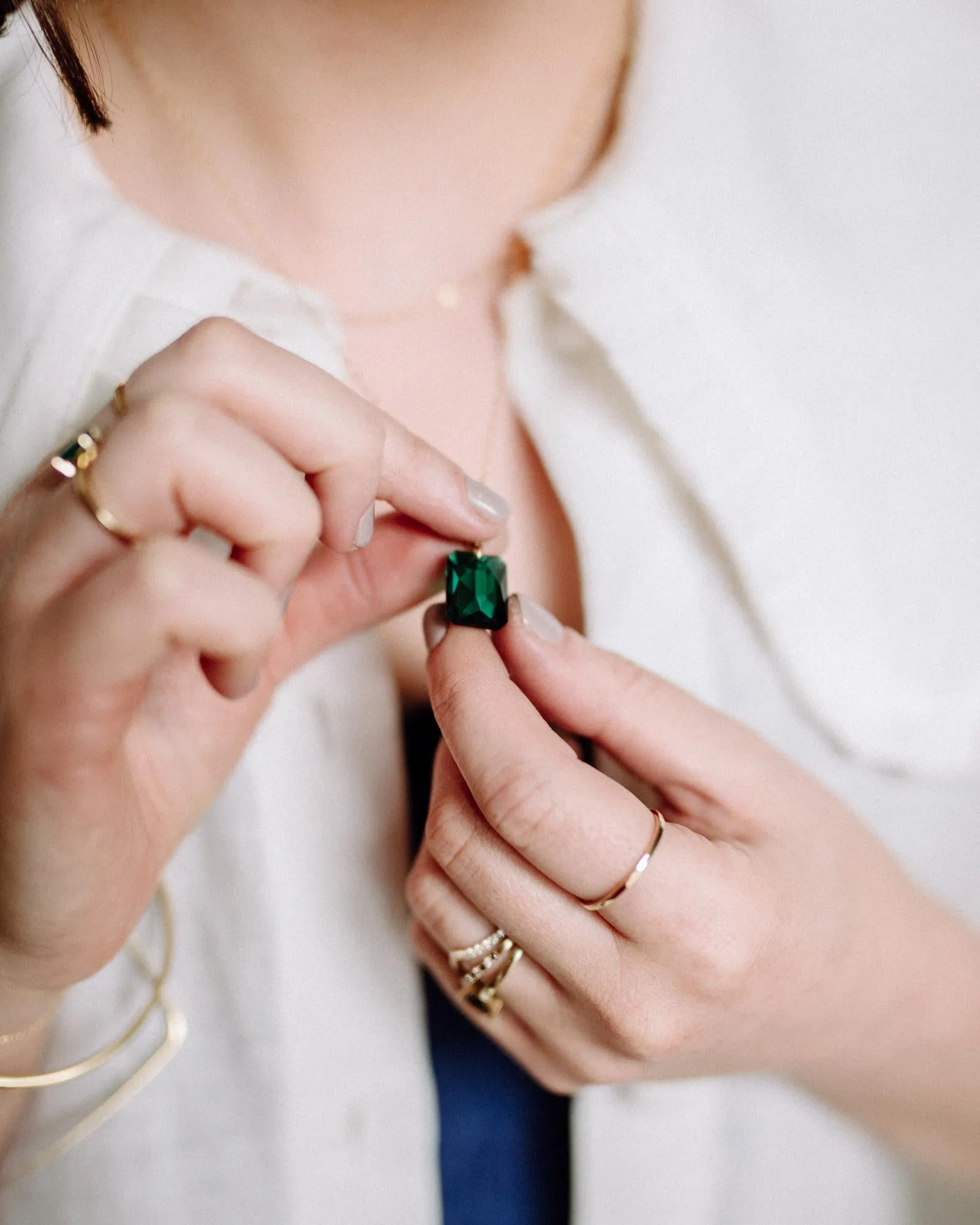 Gold Filled 16mm Emerald Green Crystal Pendant Necklace