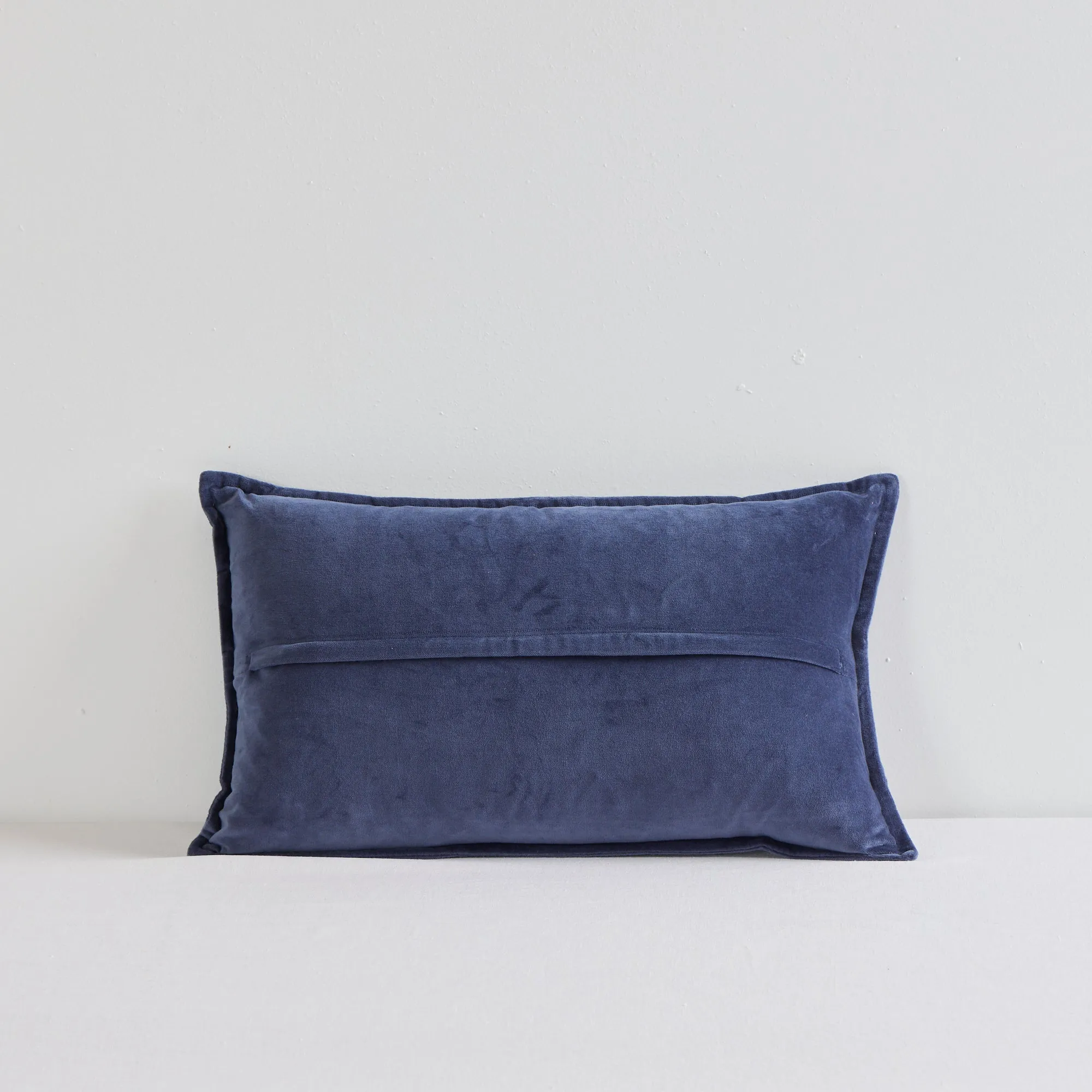 Hudson V2 Velvet Cushion - Ink - 30X50